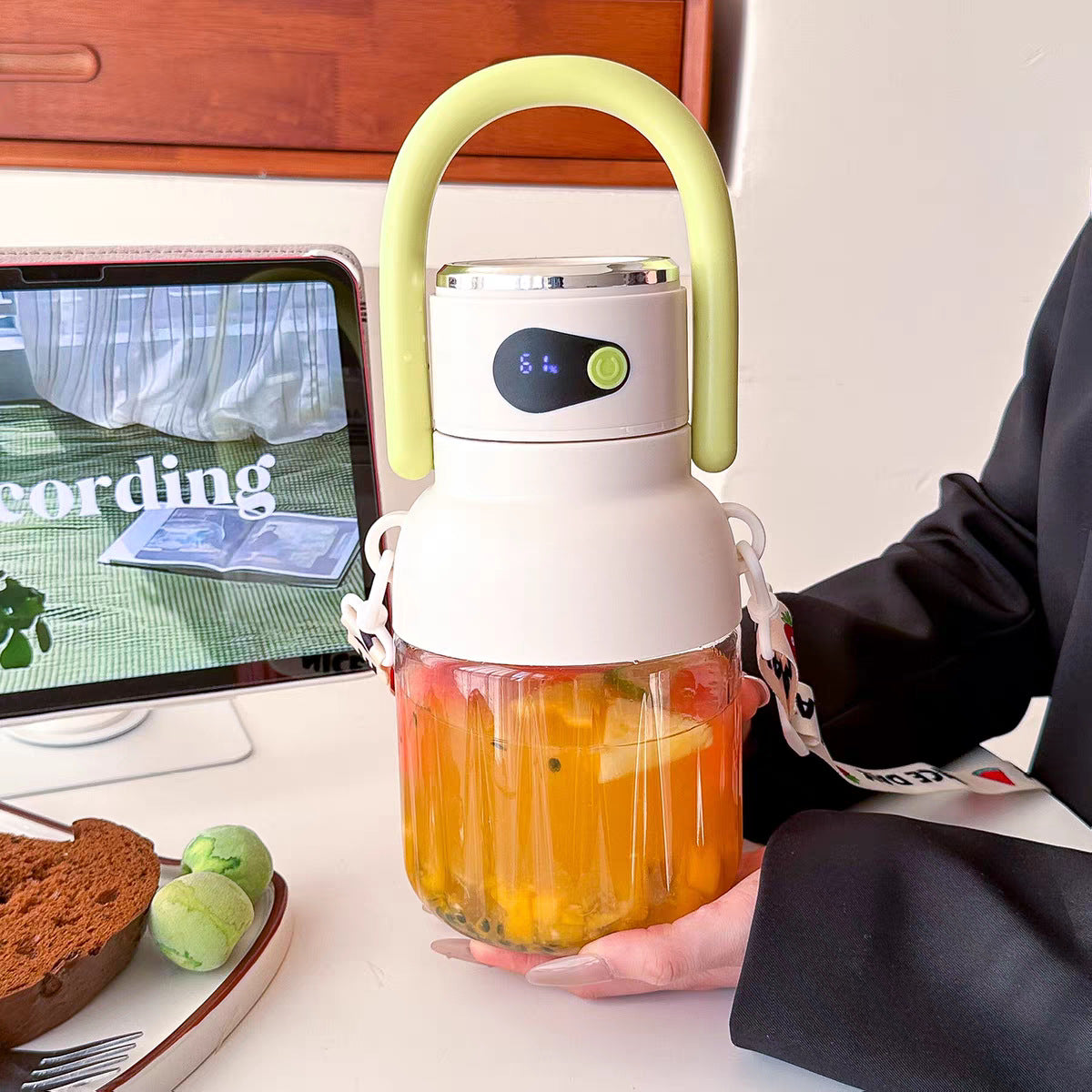 Cordless Blender 33oz BPA-Free for Smoothies & Ice
